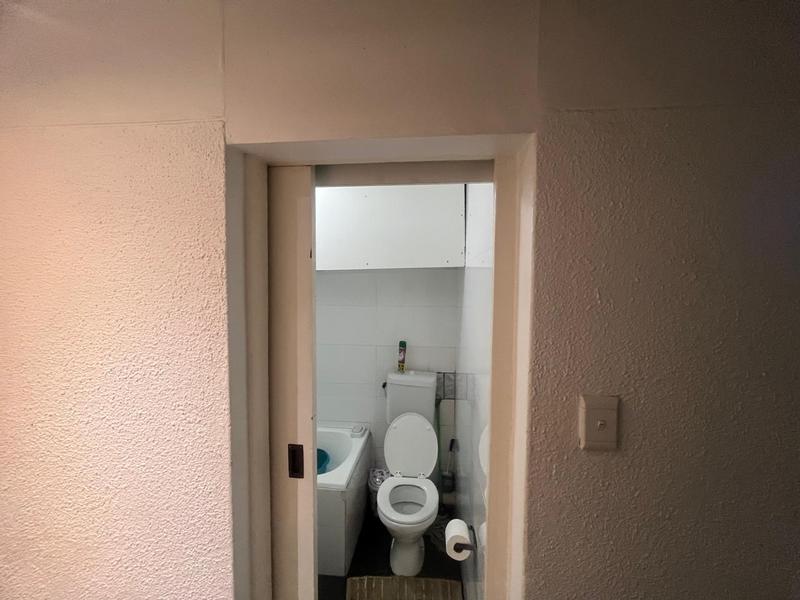 1 Bedroom Property for Sale in Parow Western Cape